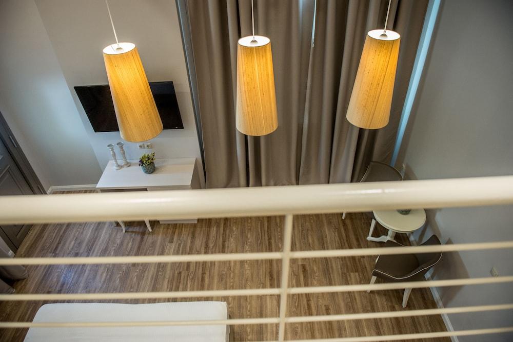 Lefkadio Suites Lefkada City ภายนอก รูปภาพ