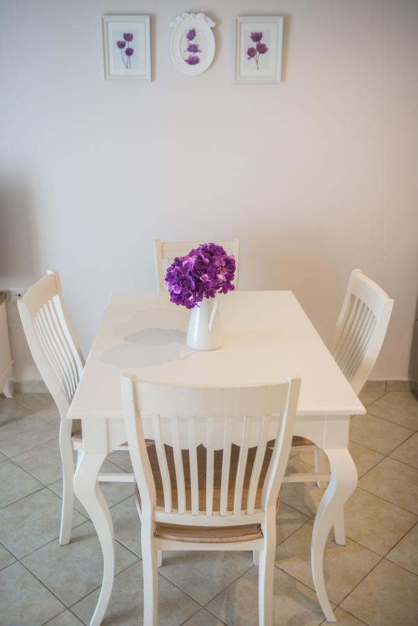 Lefkadio Suites Lefkada City ภายนอก รูปภาพ