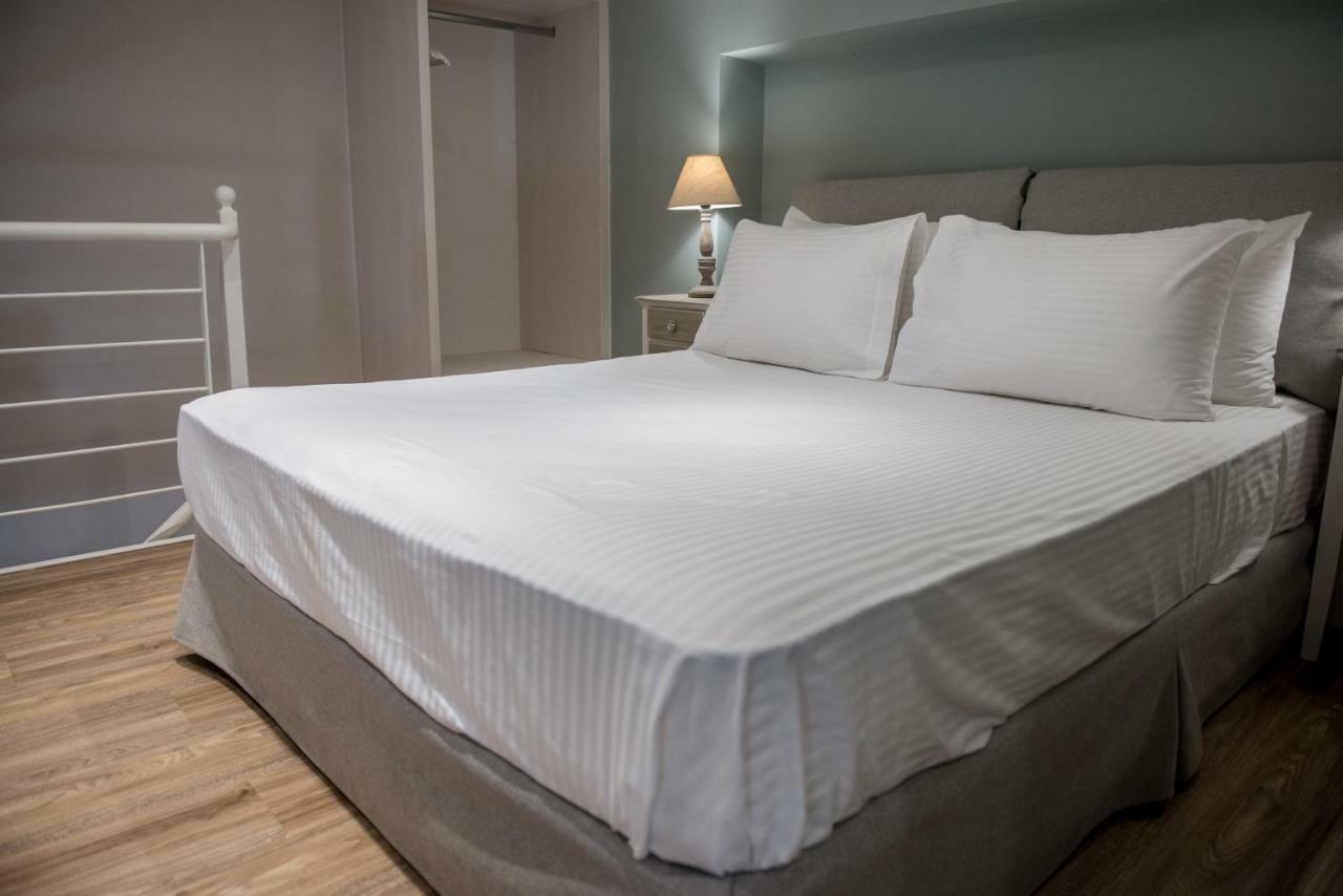 Lefkadio Suites Lefkada City ภายนอก รูปภาพ